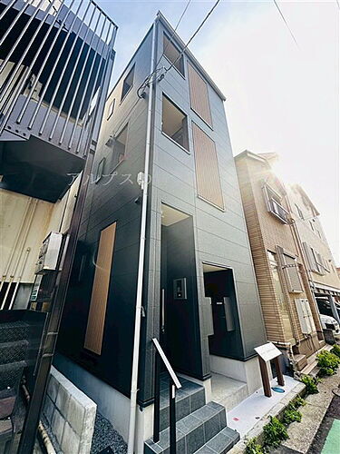 ＭＯＥ吉野町参番館 2階建