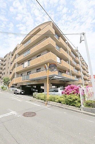 大阪府吹田市上山手町 賃貸マンション
