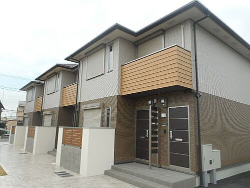 大阪府和泉市王子町２丁目 2階建 築8年3ヶ月