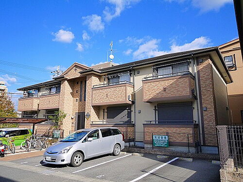 奈良県奈良市菅原東２丁目 2階建