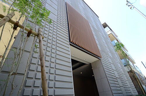 大阪府大阪市住之江区西住之江２丁目 4階建 築3年