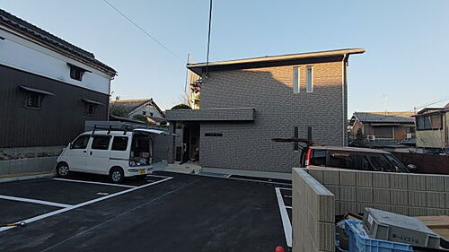 大阪府高槻市富田町３丁目 築3年 2階建