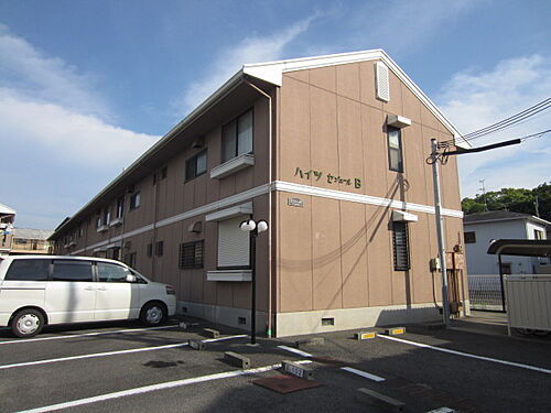 大阪府岸和田市中井町２丁目 築32年9ヶ月 2階建