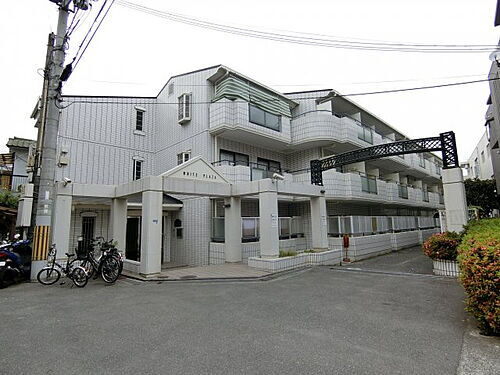 大阪府茨木市竹橋町 築38年10ヶ月 3階建