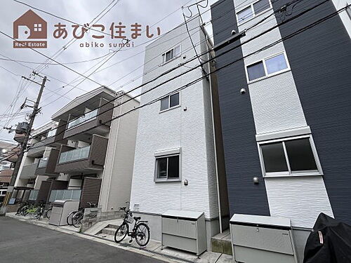 大阪府大阪市住吉区山之内４丁目 築4年 3階建