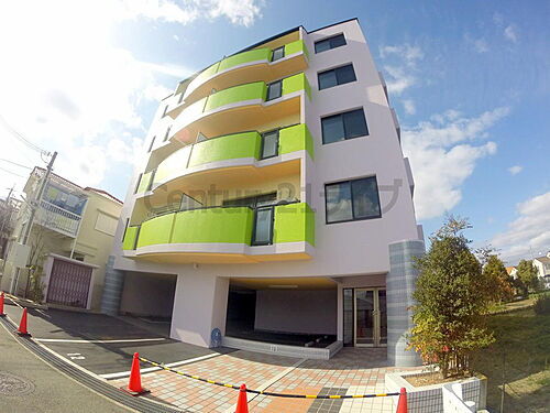 兵庫県宝塚市山本野里１丁目 賃貸マンション