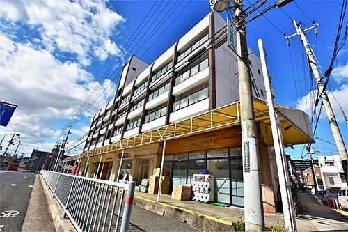 大阪府堺市北区東浅香山町２丁 築55年7ヶ月 5階建