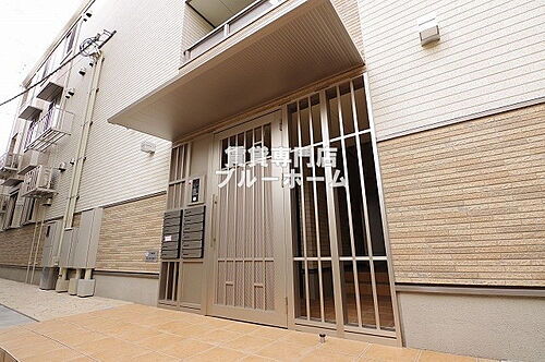 大阪府大阪市住之江区安立４丁目 築6年8ヶ月 3階建