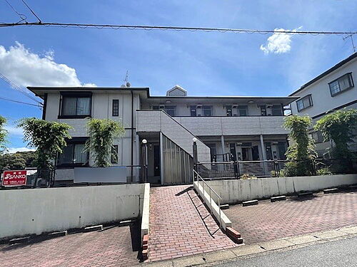 奈良県生駒郡三郷町立野北２丁目 2階建 築33年9ヶ月