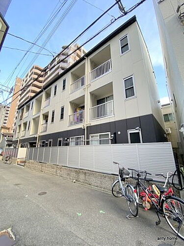 大阪府大阪市東成区中本２丁目 3階建 築10年9ヶ月