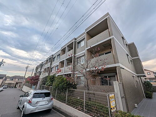 大阪府箕面市小野原西３丁目 賃貸マンション