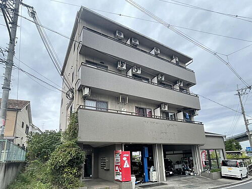 大阪府南河内郡太子町大字春日 賃貸マンション