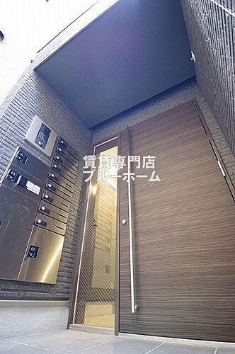 大阪府堺市堺区南島町１丁 3階建 築5年9ヶ月