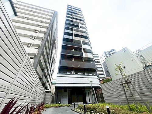 大阪府大阪市福島区吉野２丁目 築2年10ヶ月 15階建