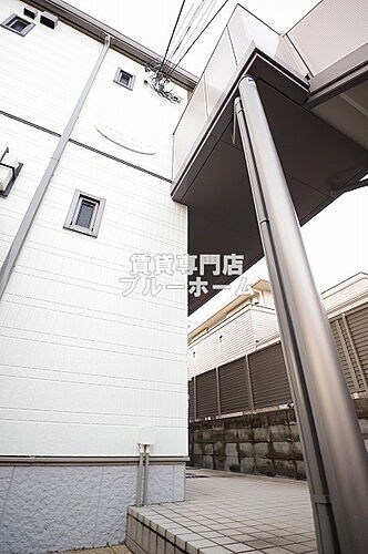 大阪府堺市北区長曽根町 築20年10ヶ月 2階建