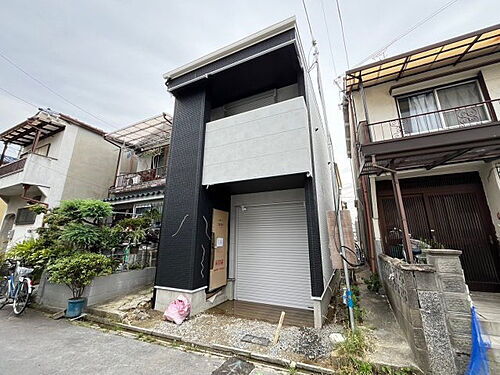 大阪府羽曳野市向野１丁目 築1年2ヶ月 2階建