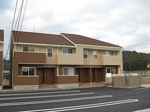 岐阜県山県市東深瀬 賃貸アパート