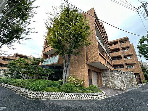 グランドメゾン芦屋岩園