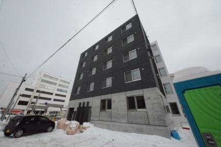 北海道札幌市豊平区月寒中央通７丁目 賃貸マンション