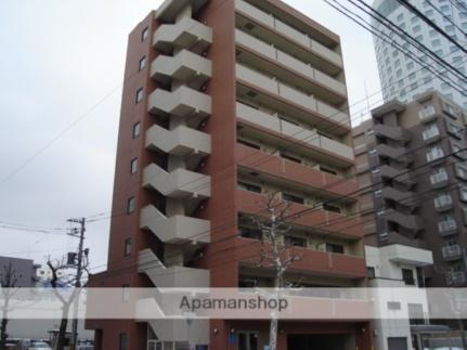北海道札幌市中央区南二条西１１丁目 9階建