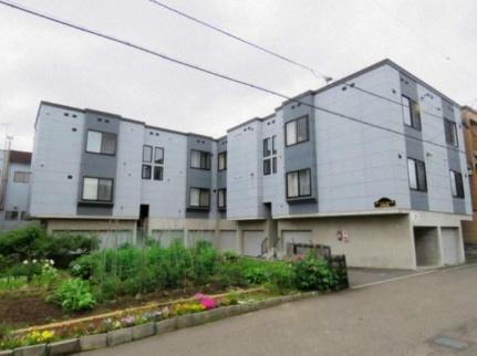 北海道札幌市豊平区月寒東二条５丁目 3階建 築19年6ヶ月