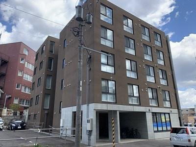 北海道札幌市豊平区月寒中央通９丁目 賃貸マンション