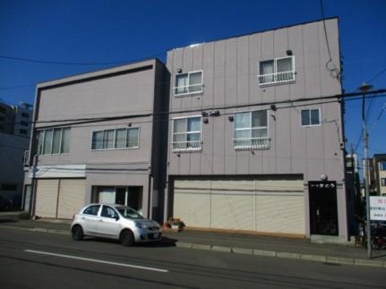 コーポかとう 3階建