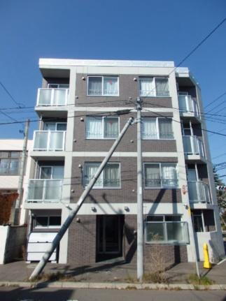 北海道札幌市中央区南七条西２５丁目 4階建 築8年2ヶ月