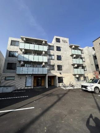 北海道札幌市中央区北十三条西１５丁目 賃貸マンション