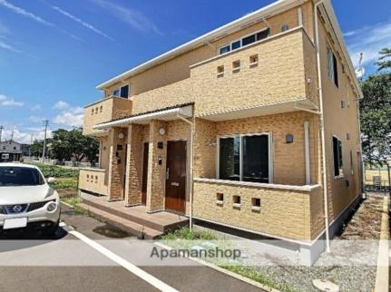 福島県郡山市安積町日出山字新鍬 2階建 築8年7ヶ月