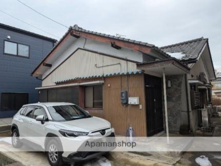 富山県滑川市下小泉町 平屋建て