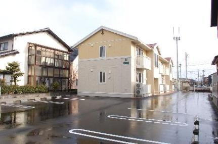 アーダ・レガーロ 2階建