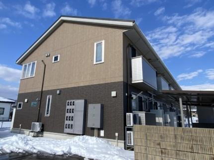 アヴァンティ若杉 2階建