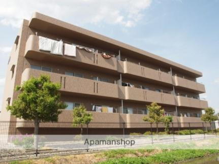 ｕ・ラグジュ 3階建
