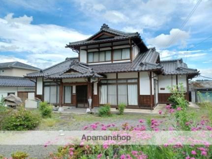 長野県松本市梓川上野 2階建