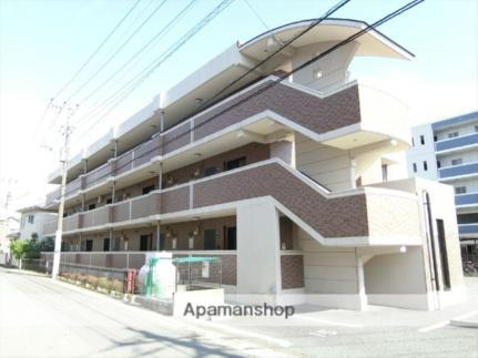 静岡県駿東郡長泉町中土狩 3階建 築16年8ヶ月