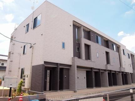 愛知県西春日井郡豊山町大字青山字居屋敷 3階建 築8年11ヶ月