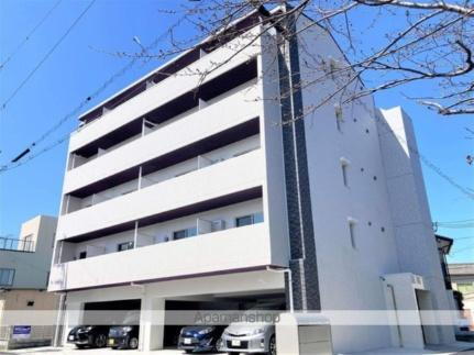 エルミナ　クヴェレ