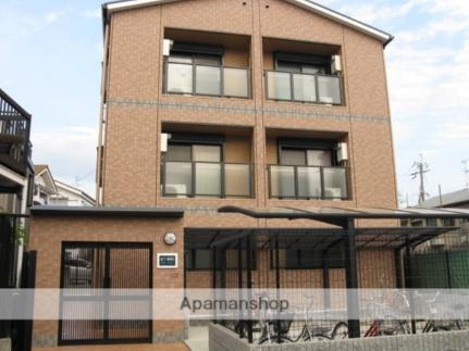 大阪府枚方市須山町 築18年10ヶ月 3階建