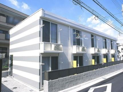 レオパレスサン　フィールド 2階建