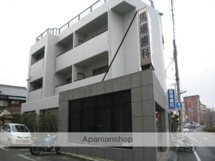 セントアポロニアＩ 3階建