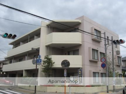 兵庫県芦屋市翠ケ丘町 3階建