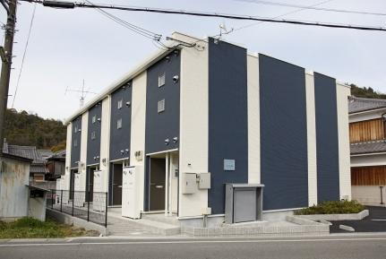レオネクストフェリーチェ２号館 2階建