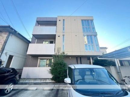 和歌山県和歌山市新中通５丁目 築15年2ヶ月 3階建