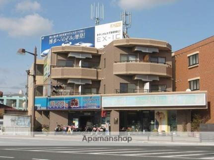 アクラート学南 3階建