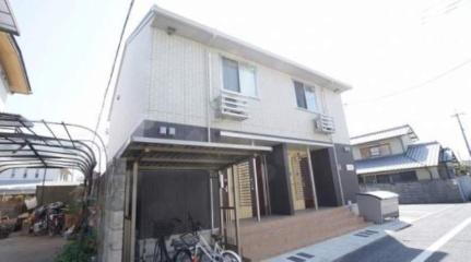 Ｄーｒｏｏｍ平田 2階建