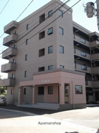岡山県岡山市北区辰巳 5階建 築13年