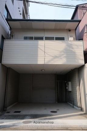 広島県広島市中区榎町 2階建