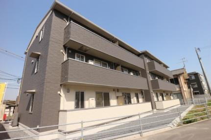 ユナイテッド　フィールズ 3階建