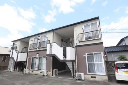 山口県山口市泉都町 2階建